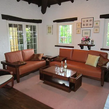 Montorfanhouse